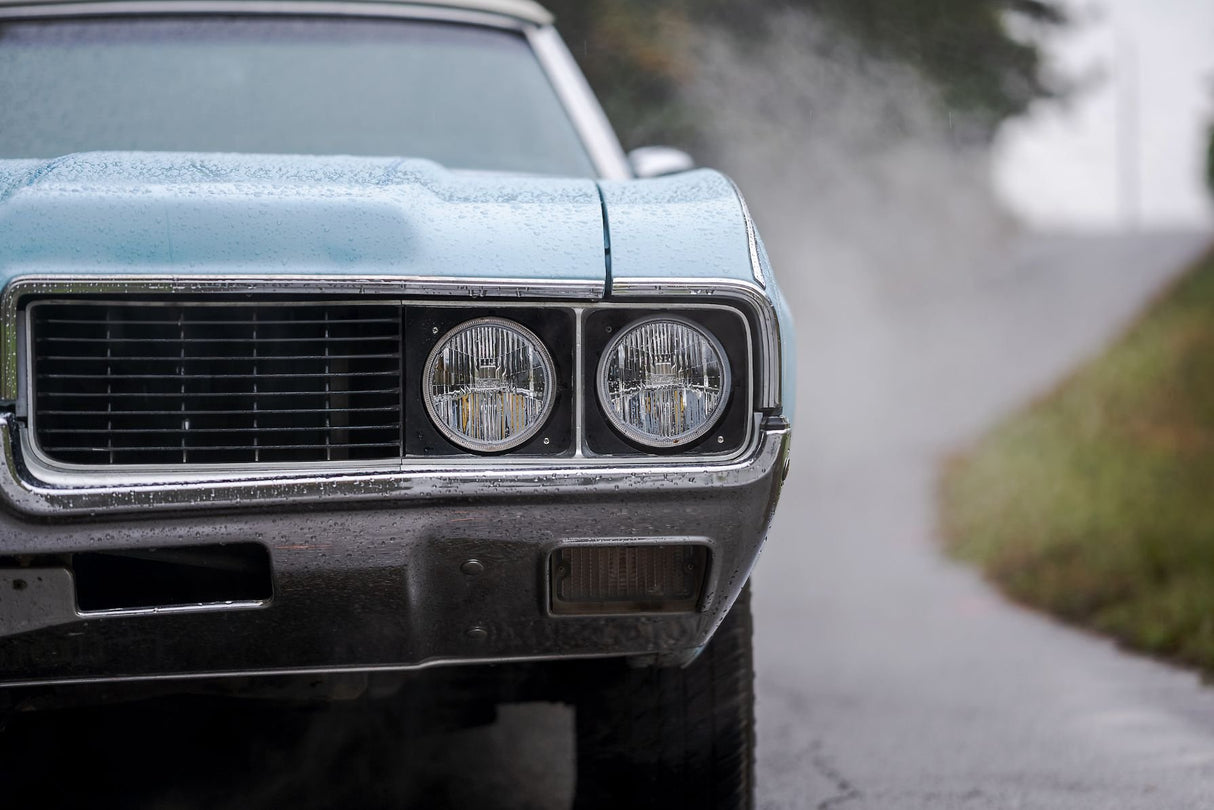 Holley RetroBright LED Headlights - 5.75" Round - Classic