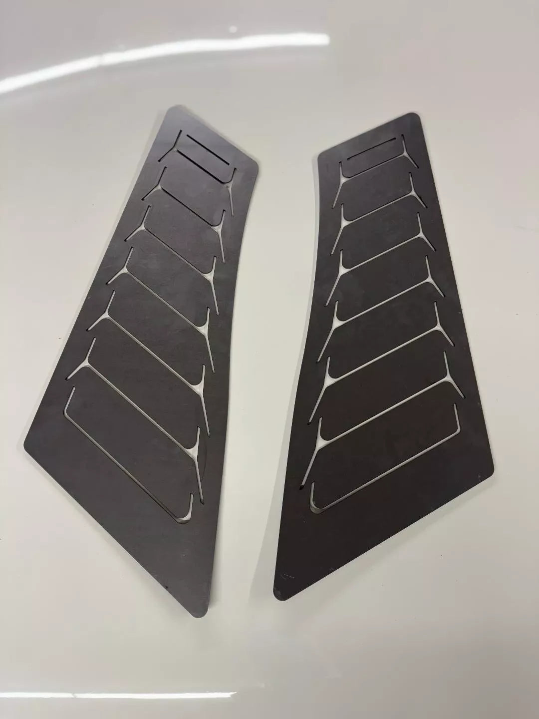 1970-1981 Camaro Hood Vent Louvers - Teardrop Scoop Style 2nd Gen