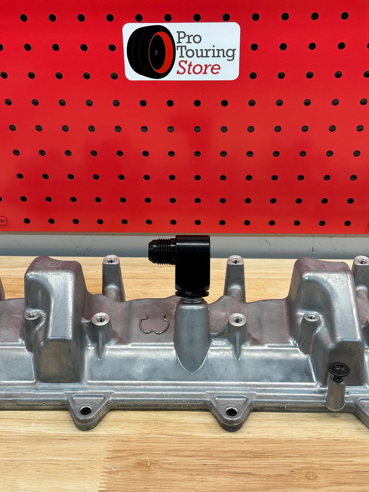 Gen V LT 90 Degree Valve Cover 10 AN Fitting Quick Connect LT1 LT4 L83 L86 L8T