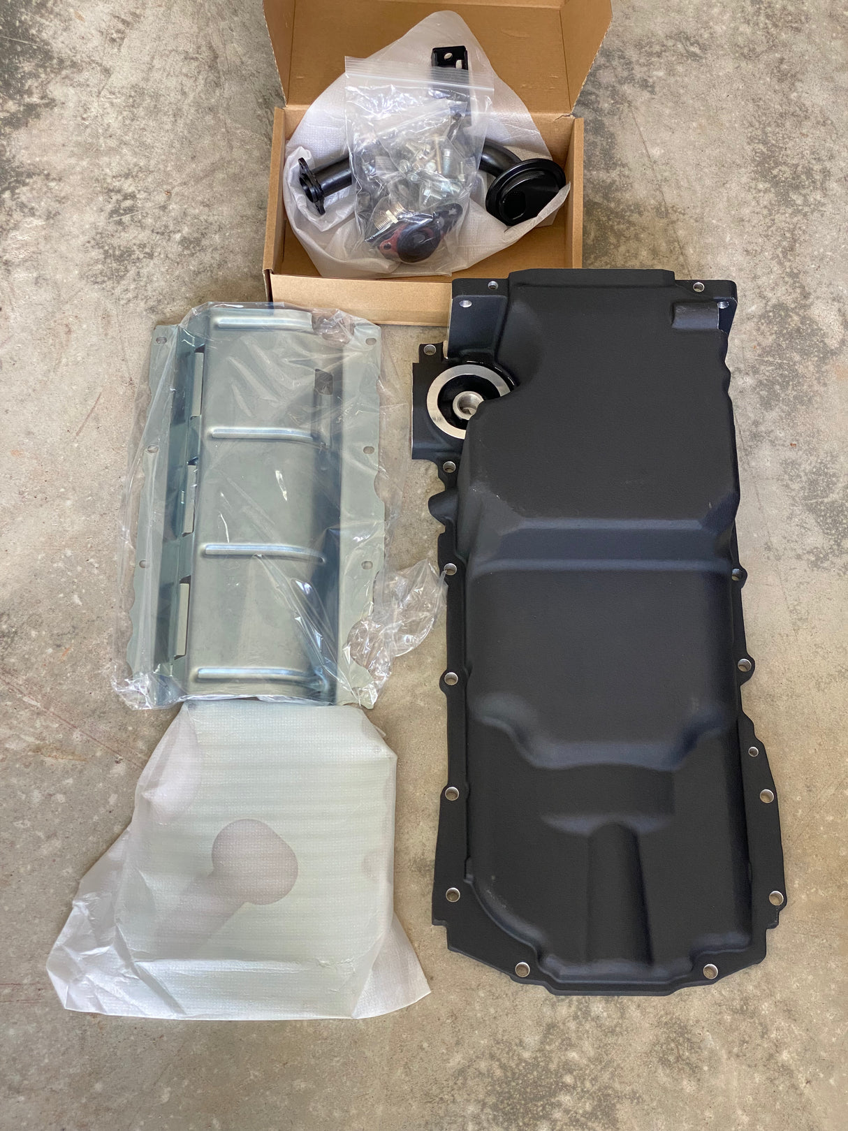 Generic LT Gen V Swap Oil Pan - Aluminum